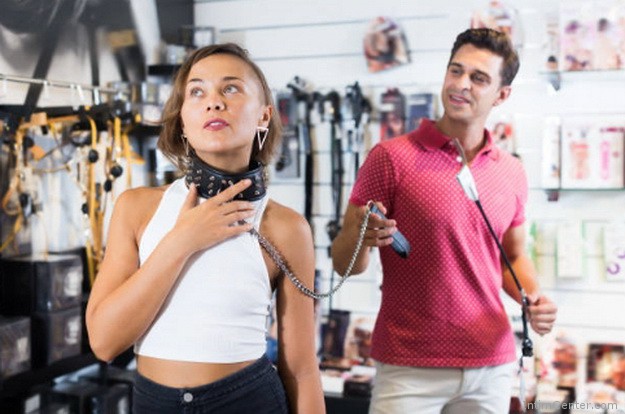 A szadó-mazó BDSM szexhez jó cuccokat lehet kapni – Budapest SEX SHOP
